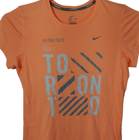 Nike Miller Running Women's 15K Toronto  Athletic T-Shirt Peach Size Small - Picture 2 of 11
